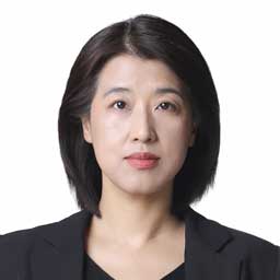Huiping Jannie Ren headshot